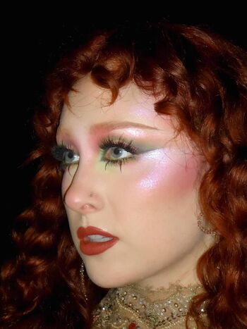 Full leaked Chappell roan private onlyfans photo