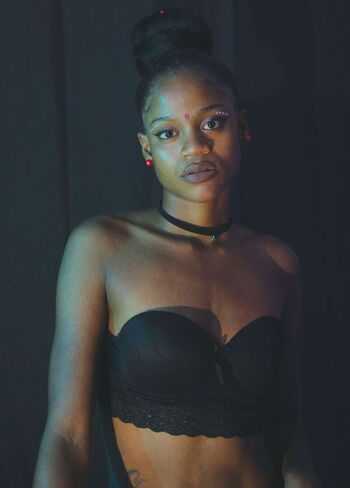 Full leaked Charis hill private onlyfans photo