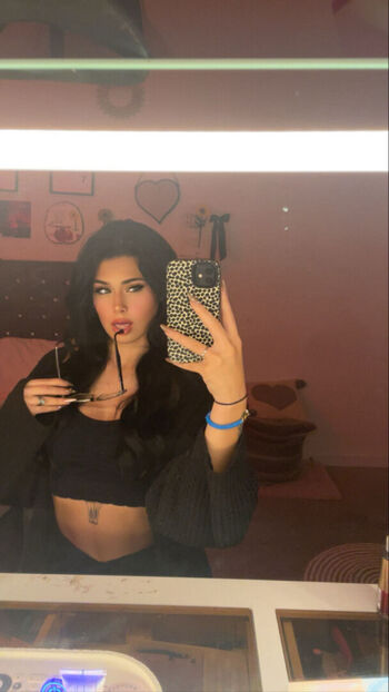 Full leaked Charleegirl private onlyfans photo