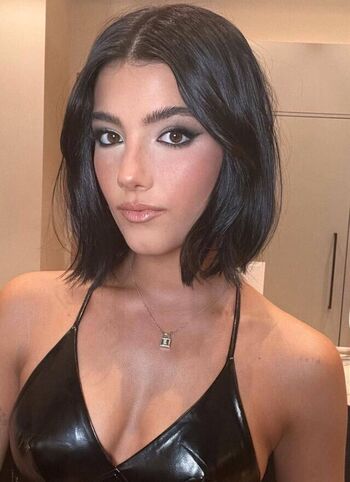 Full leaked Charli d amelio page private onlyfans photo