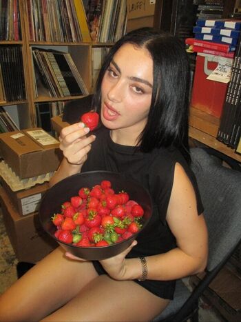 Charli XCX