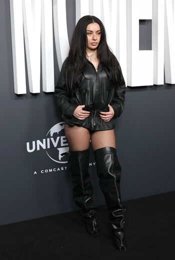 Full leaked Charli xcx page private onlyfans photo