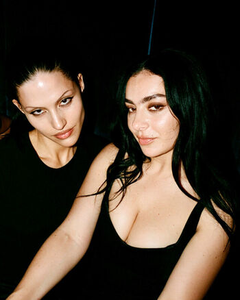 Full leaked Charli xcx page private onlyfans photo