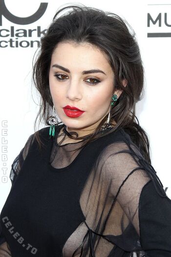 Full leaked Charli xcx page private onlyfans photo