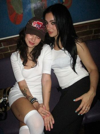 Full leaked Charli xcx private onlyfans photo