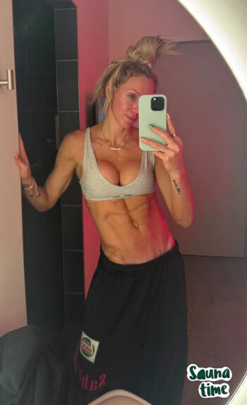 Full leaked Charlotte flair page private onlyfans photo
