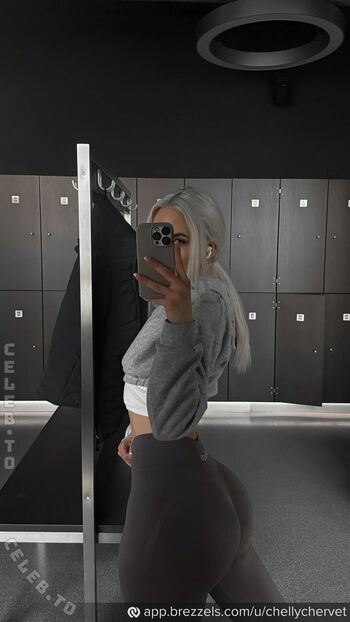 Full leaked Chellychervet page private onlyfans photo