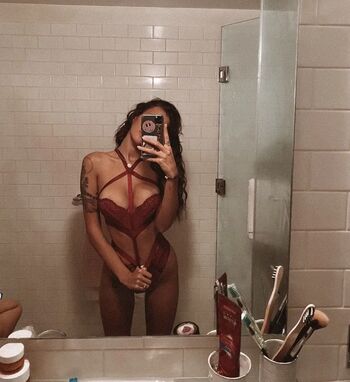Full leaked Chelynazario private onlyfans photo