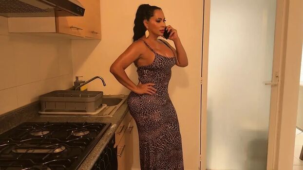 Full leaked Chelynazario private onlyfans photo