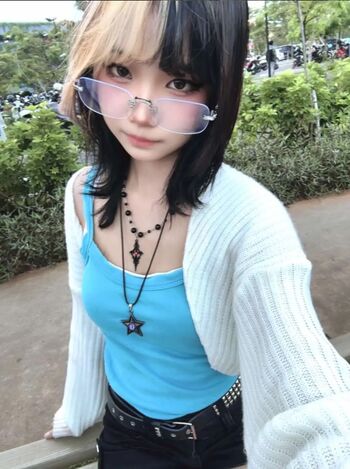 Full leaked Chelyua private onlyfans photo