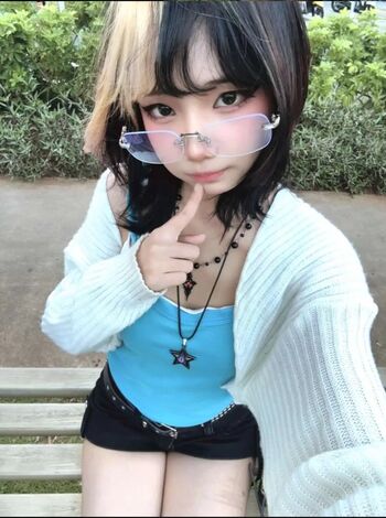 Full leaked Chelyua private onlyfans photo