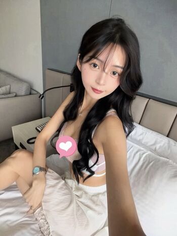 Full leaked Chenbb private onlyfans photo