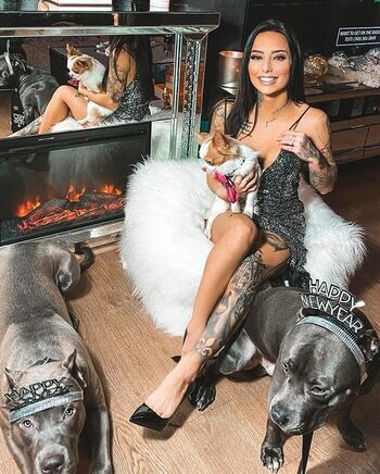 Full leaked Cherry rebelle private onlyfans photo