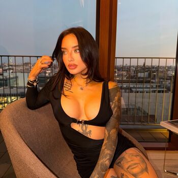 Full leaked Cherry rebelle private onlyfans photo