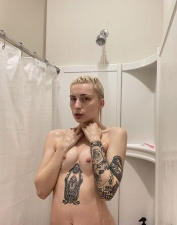 Full leaked Cherry wilder private onlyfans photo