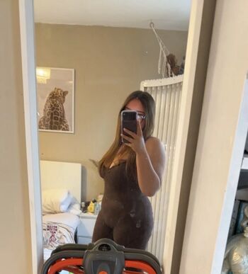 Full leaked Cherryminxxx private onlyfans photo