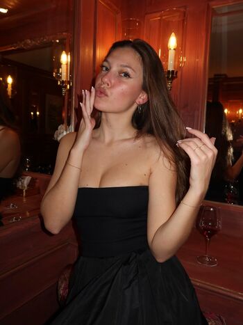 Full leaked Chiara chelo private onlyfans photo