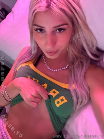 Chiara Rides