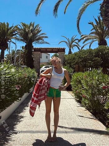 Full leaked Chiara tews private onlyfans photo
