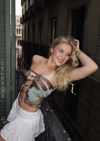 Full leaked Chiara tews page private onlyfans photo