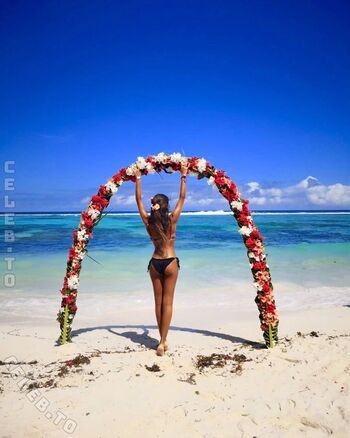 Full leaked Chiaraacasadei private onlyfans photo