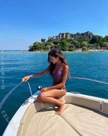 Full leaked Chiaraacasadei private onlyfans photo