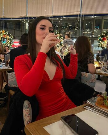 Full leaked Chiarafit private onlyfans photo