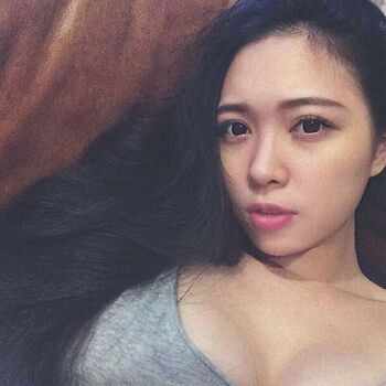 Full leaked Chibe chin page private onlyfans photo