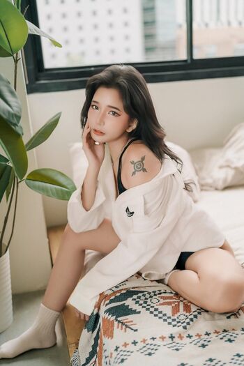 Full leaked Chichi private onlyfans photo