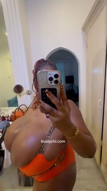 Full leaked Chioma lovv page private onlyfans photo