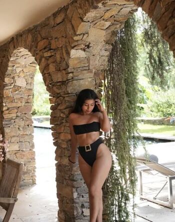 Full leaked Chiphilary blog private onlyfans photo
