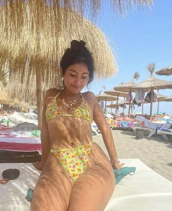 Full leaked Chiphilary blog private onlyfans photo
