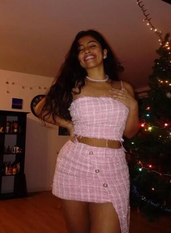 Full leaked Chiphilary page private onlyfans photo