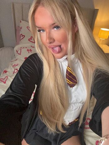 Full leaked Chlo may private onlyfans photo