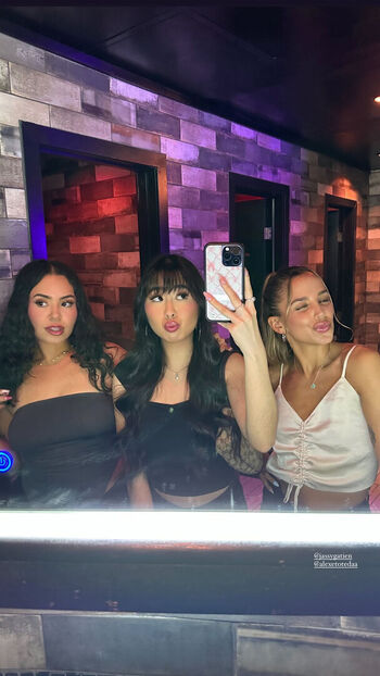 Full leaked Chloe abg page private onlyfans photo