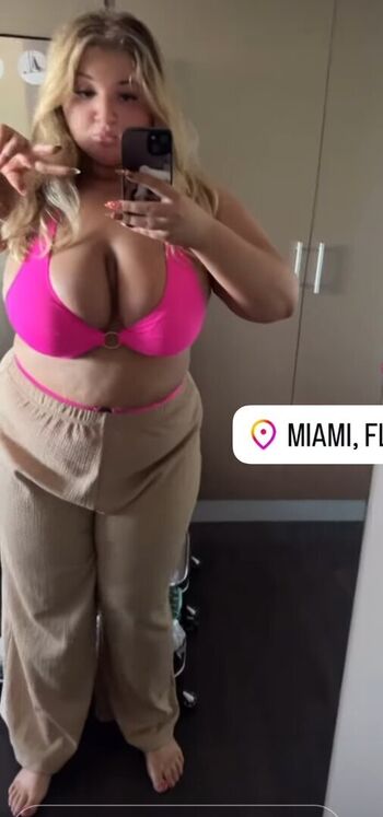 Full leaked Chloe bernier private onlyfans photo