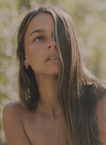Chloe Campbell