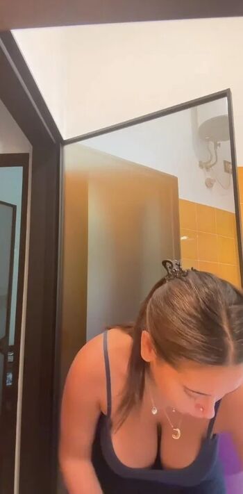 Full leaked Chloe carnevaletti private onlyfans photo