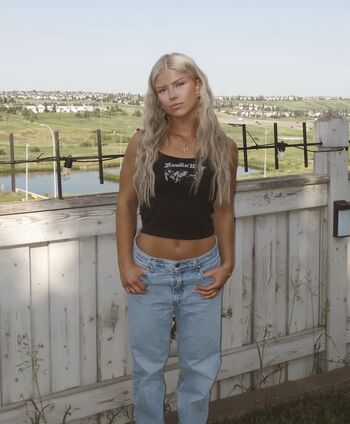 Full leaked Chloe lippai private onlyfans photo