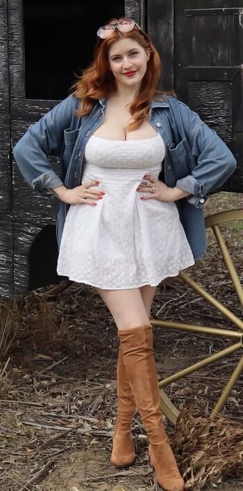 Full leaked Chloe maddren private onlyfans photo