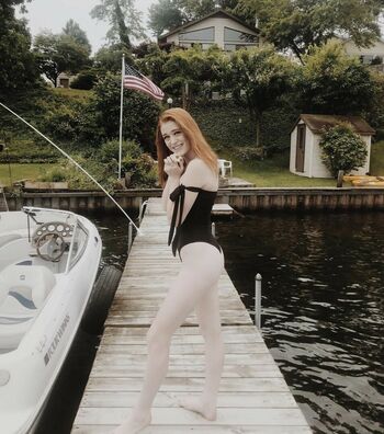 Full leaked Chloe ray warmoth private onlyfans photo