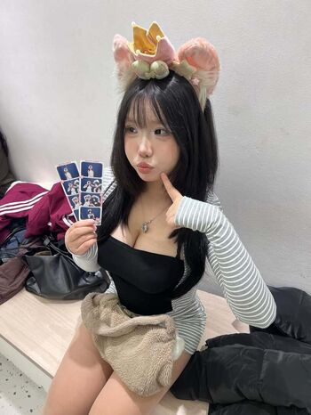 Full leaked Chloe private onlyfans photo