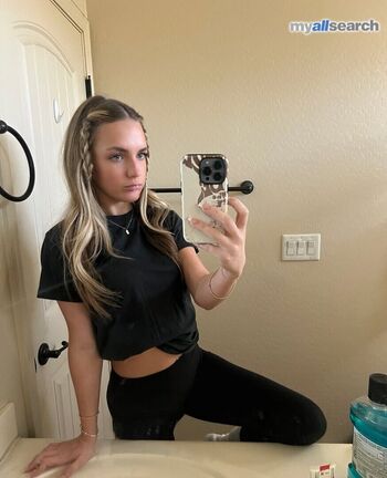 Full leaked Chloearnett private onlyfans photo
