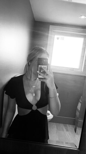 Full leaked Chloeemma private onlyfans photo