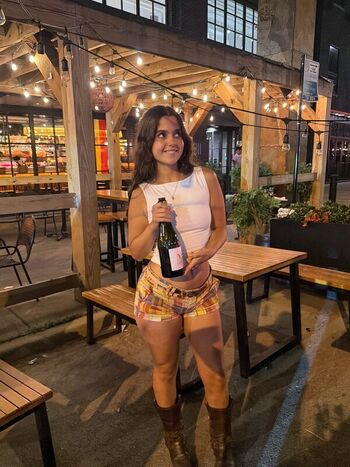 Full leaked Chloeforero private onlyfans photo