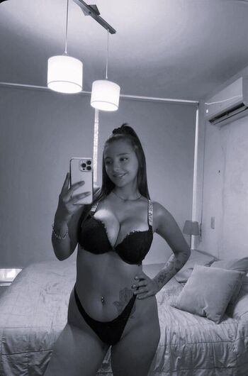 Full leaked Chloeheavy private onlyfans photo