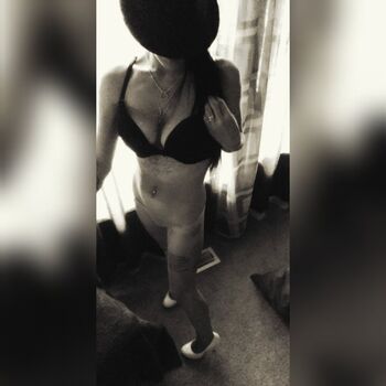 Full leaked Chloestarrxoxo private onlyfans photo