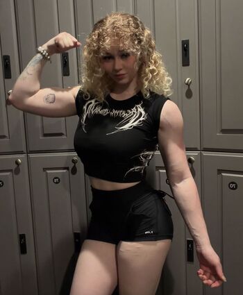 Full leaked Chloethehokage private onlyfans photo