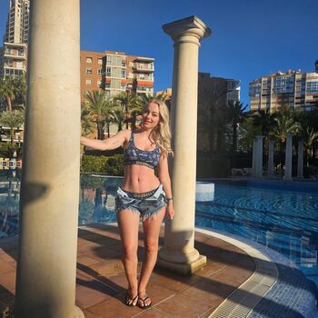 Full leaked Chloxxhill private onlyfans photo