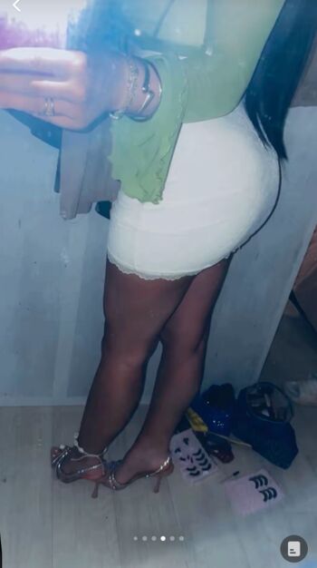 Full leaked Chlx eoff private onlyfans photo
